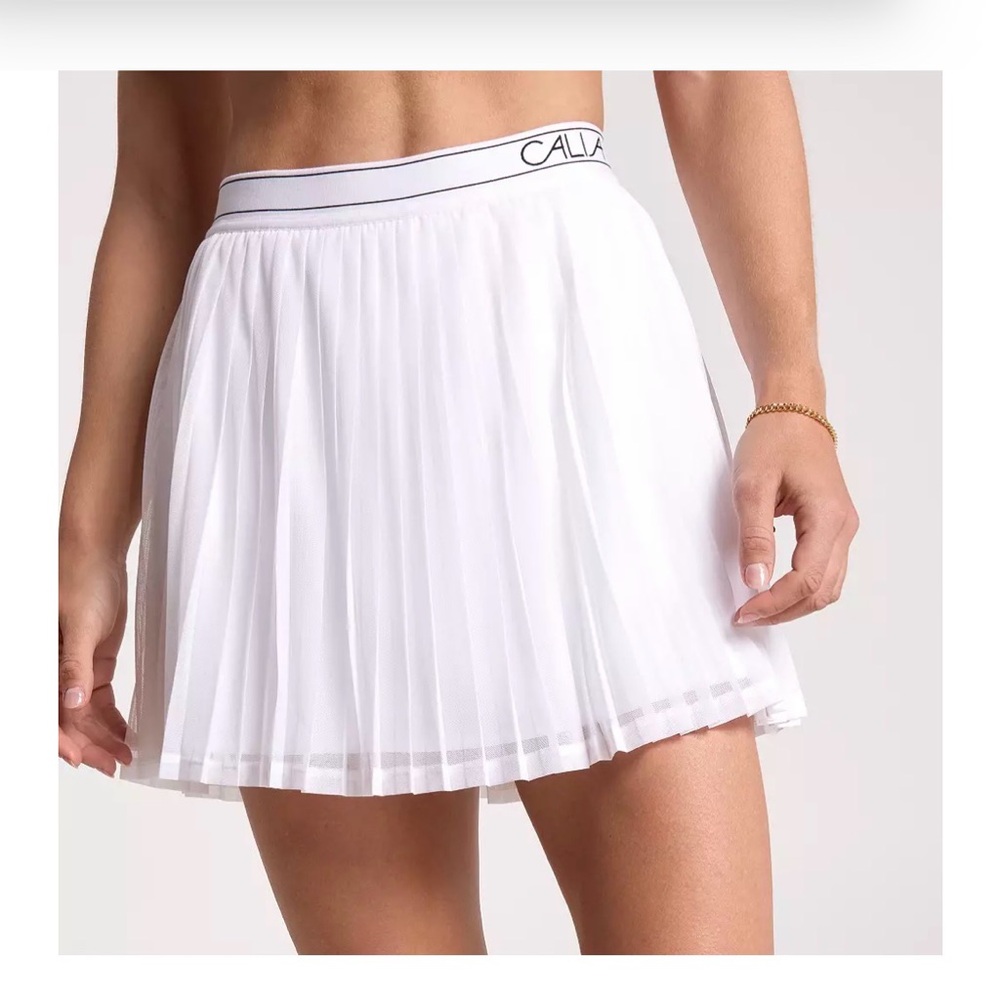 CALA Women’s Pleated White Mesh Skort Medium NWT